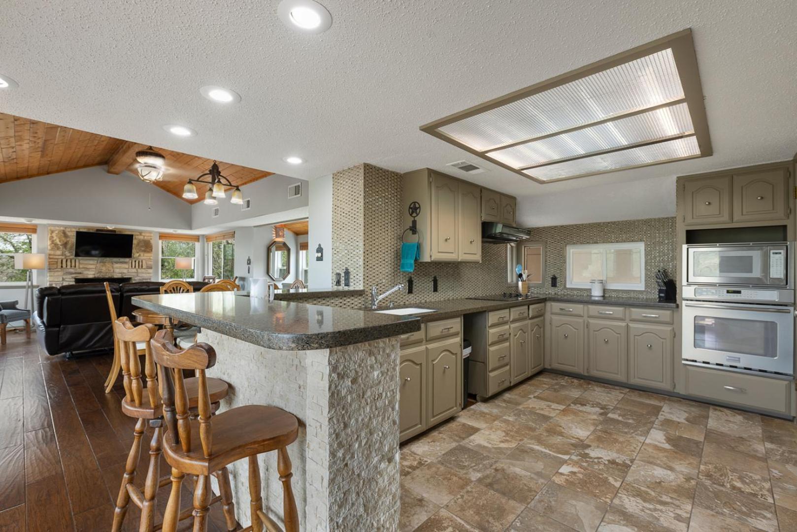 Wine Country Retreat - With A Lake View! Spicewood Exteriér fotografie